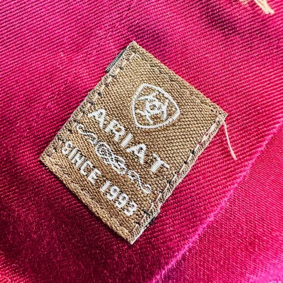 Ariat Men's XS Red Team Logo Twill Fitted Button Down Western Shirt Rodeo Cowboy - Picture 7 of 16